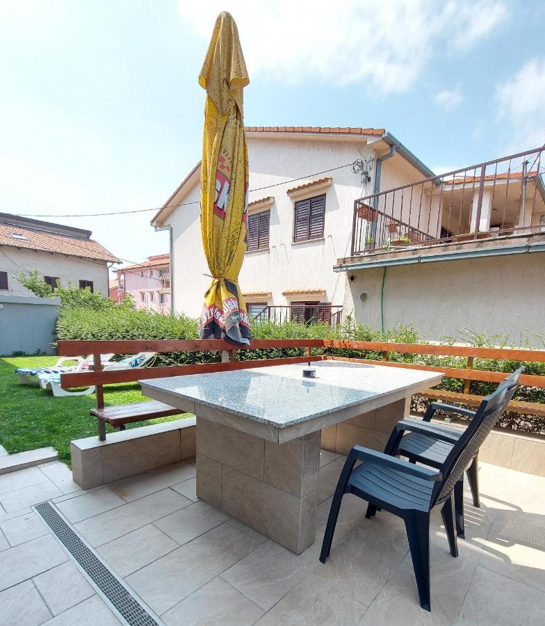 Apartman Palma Marinici  Екстериор снимка
