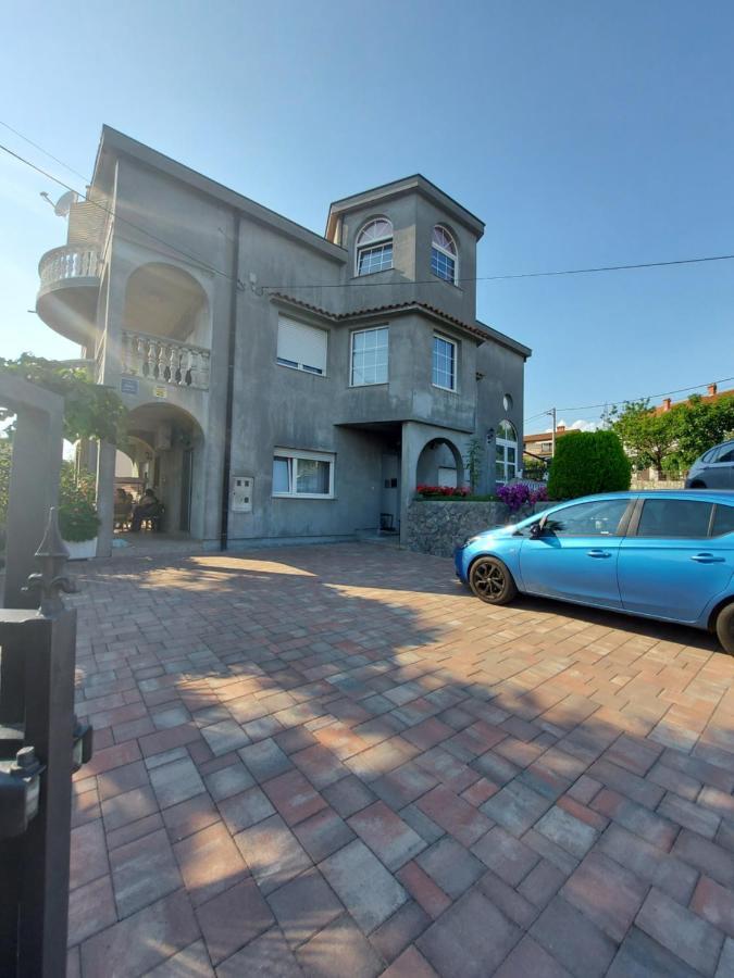 Apartman Palma Marinici  Екстериор снимка