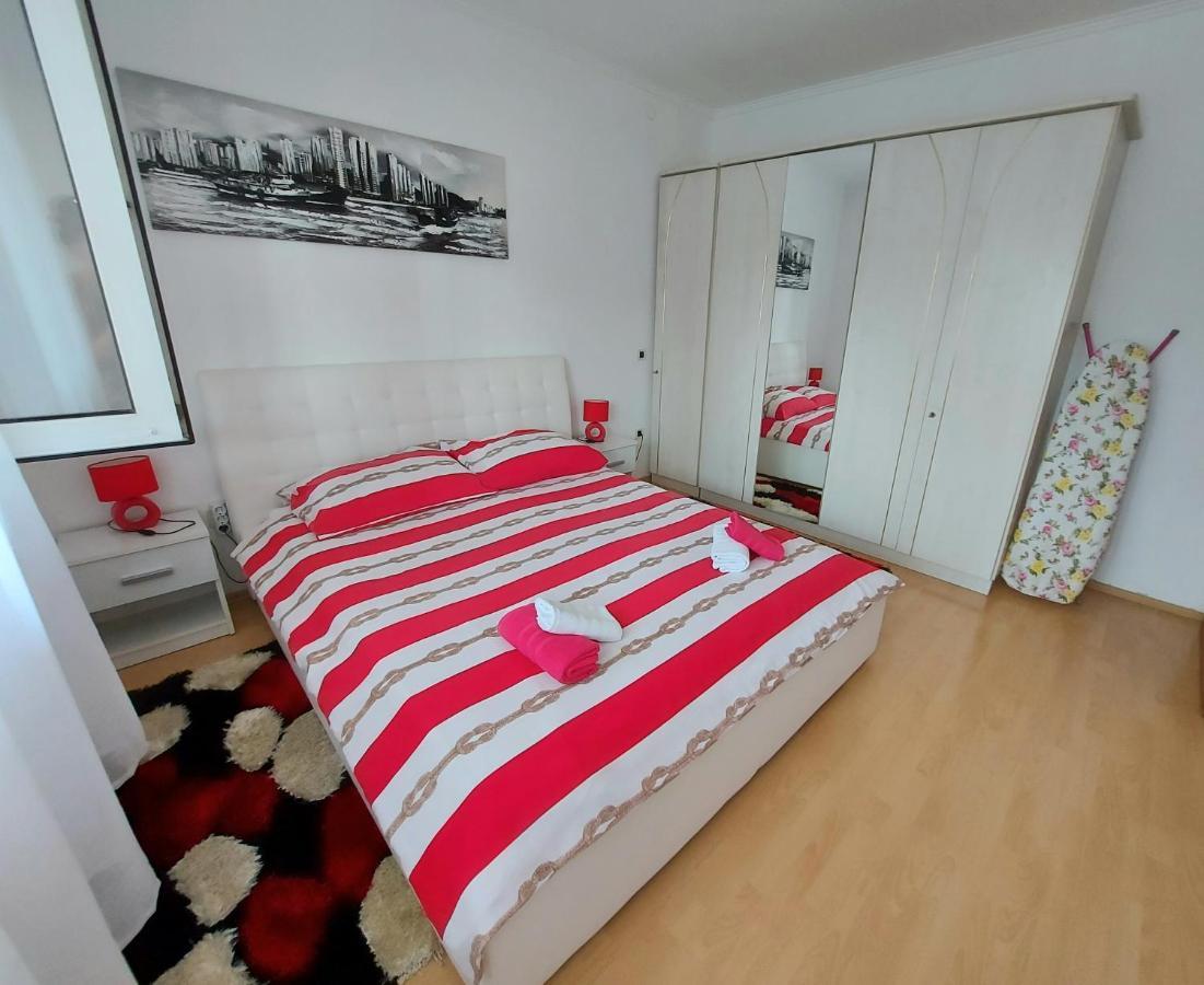 Apartman Palma Marinici  Екстериор снимка