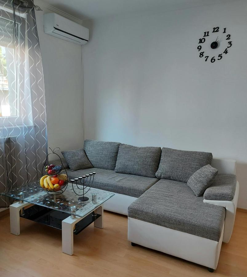 Apartman Palma Marinici  Екстериор снимка